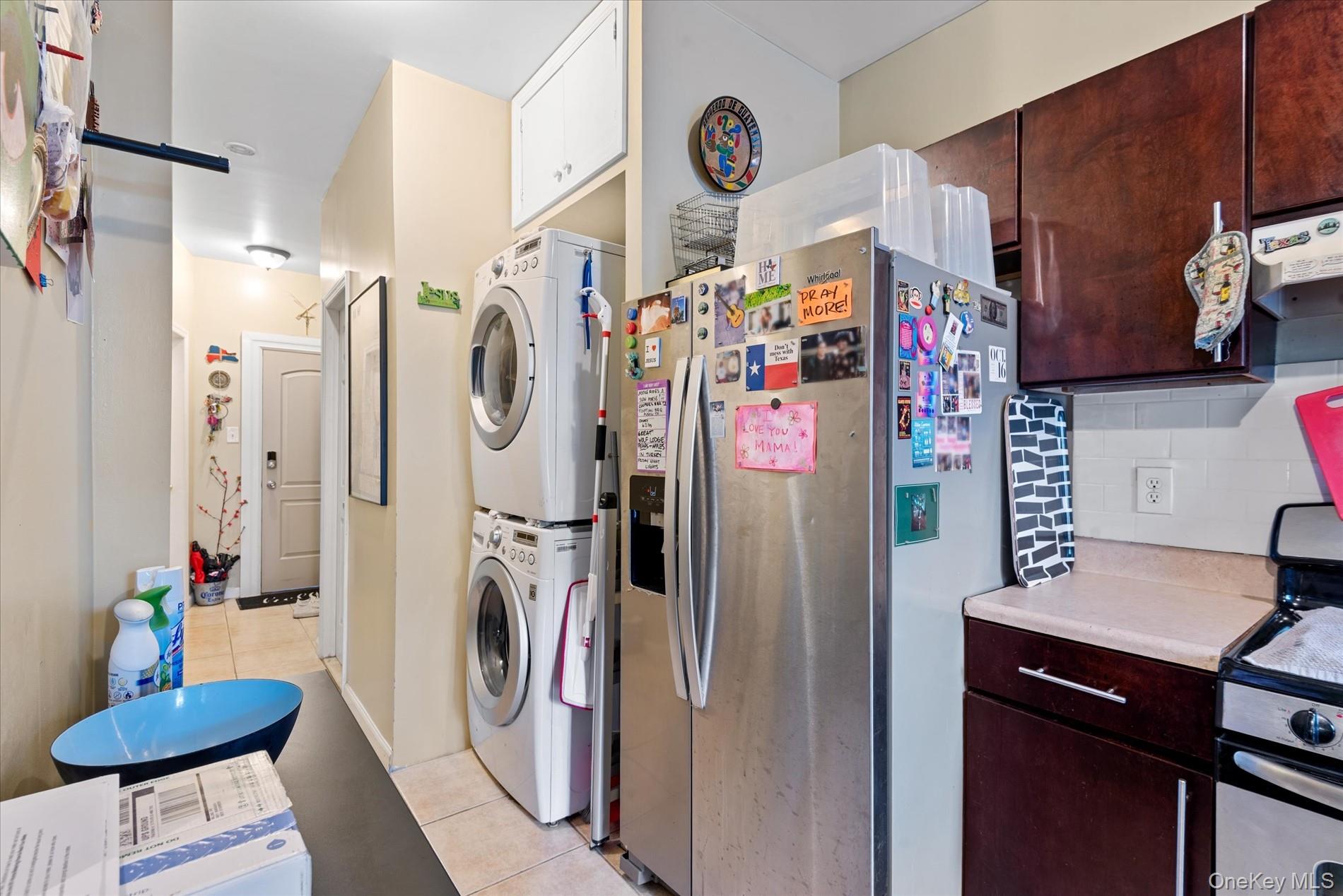 #18 photo, 285 Lincoln Avenue, Brooklyn , NY 11208