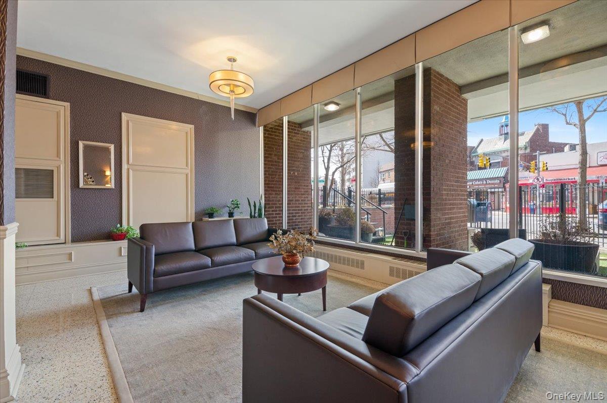 #6 photo, 86-15 Broadway, クイーンズ区 Elmhurst , NY 11373