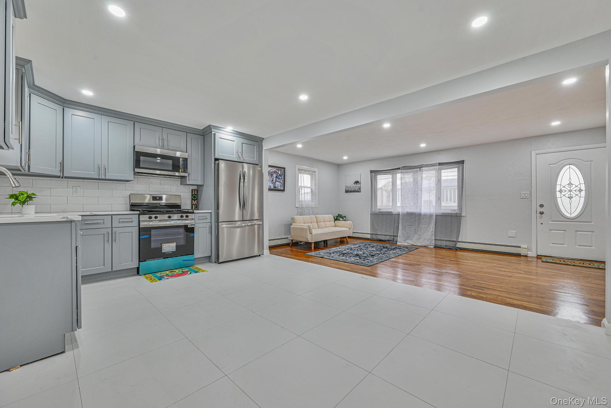 #5 photo, 52 Cedar Road, Amityville , NY 11701