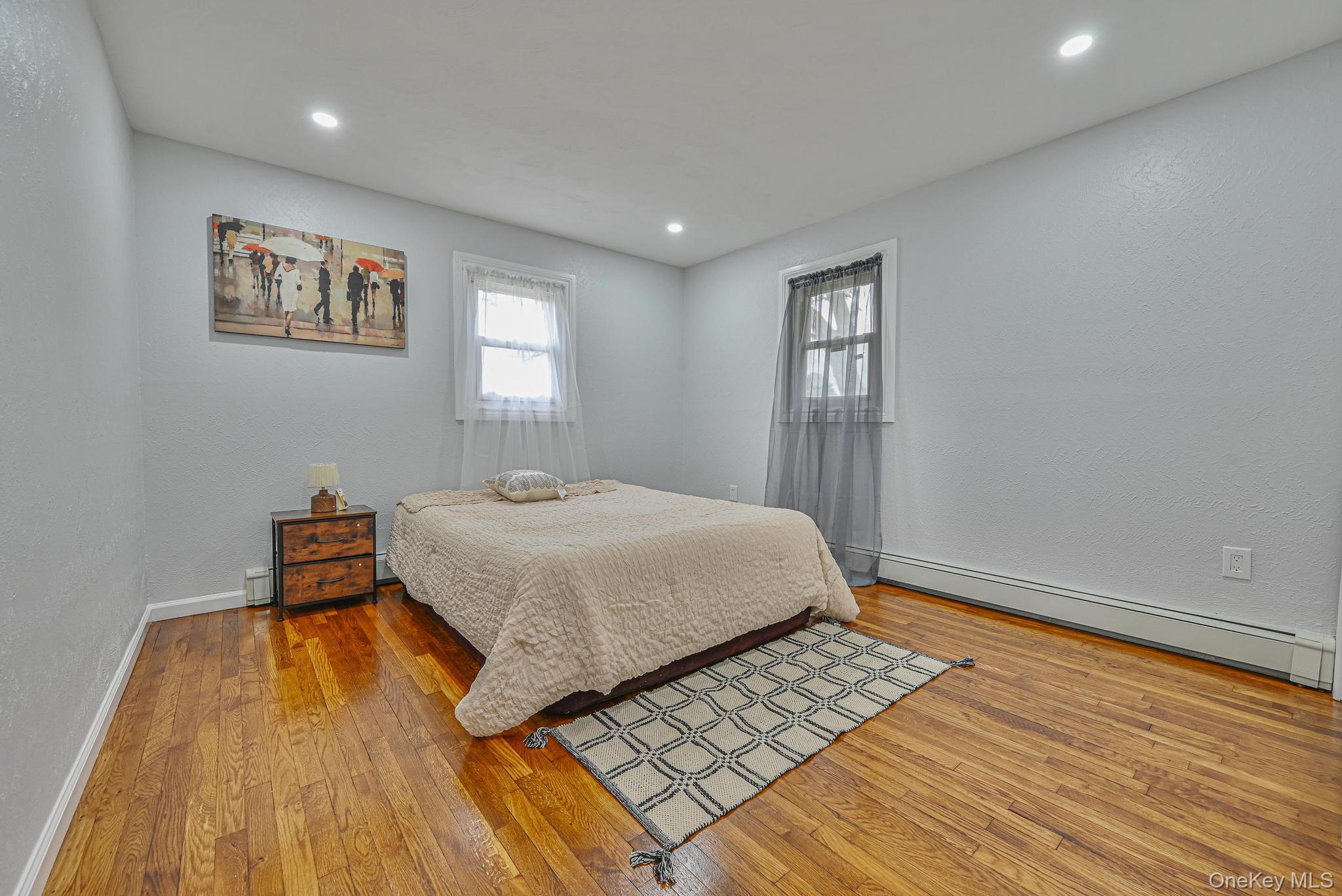 #7 photo, 52 Cedar Road, Amityville , NY 11701