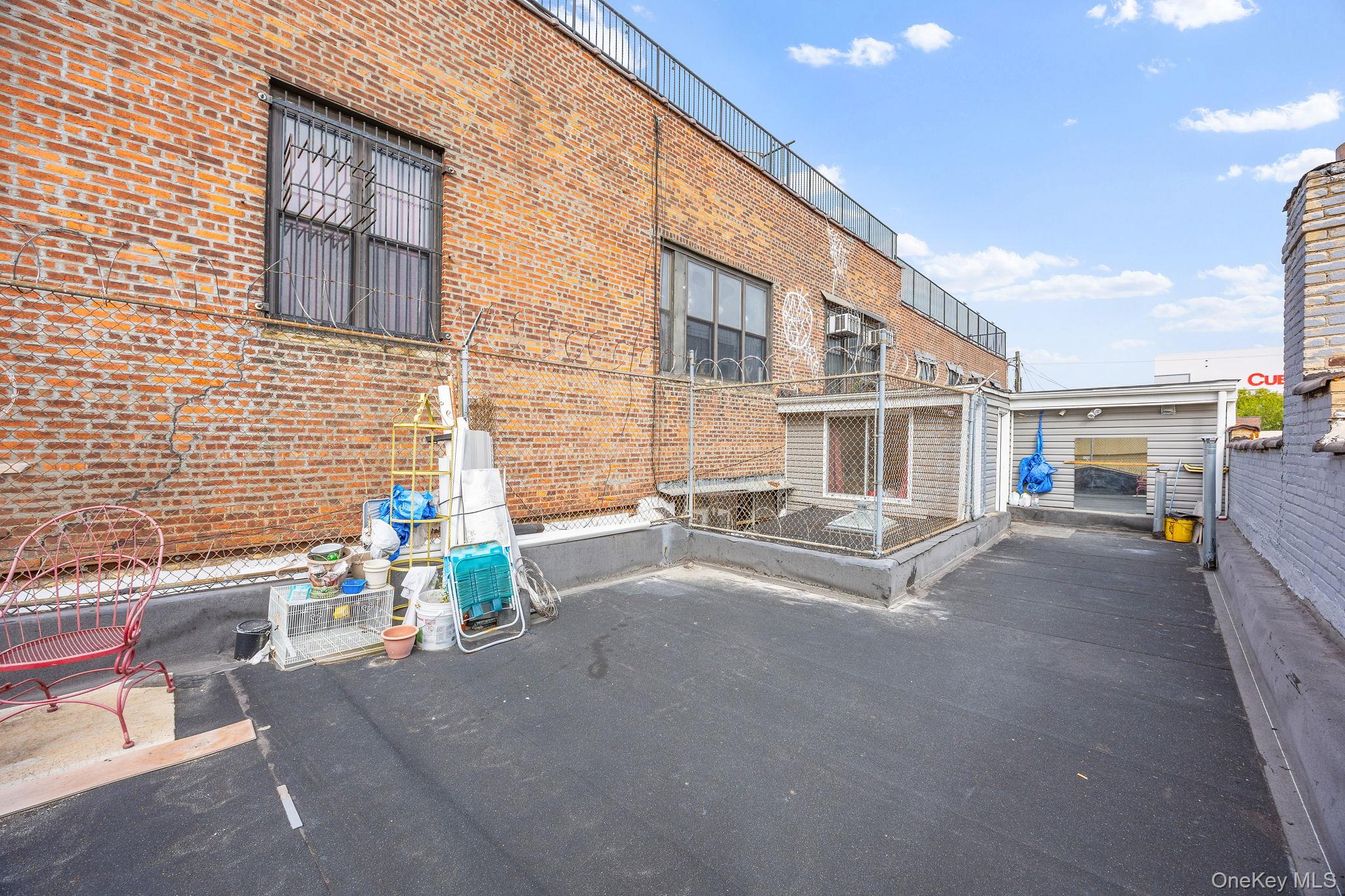 #16 photo, 21 Thames Street, ブルックリン区 Brooklyn , NY 11206