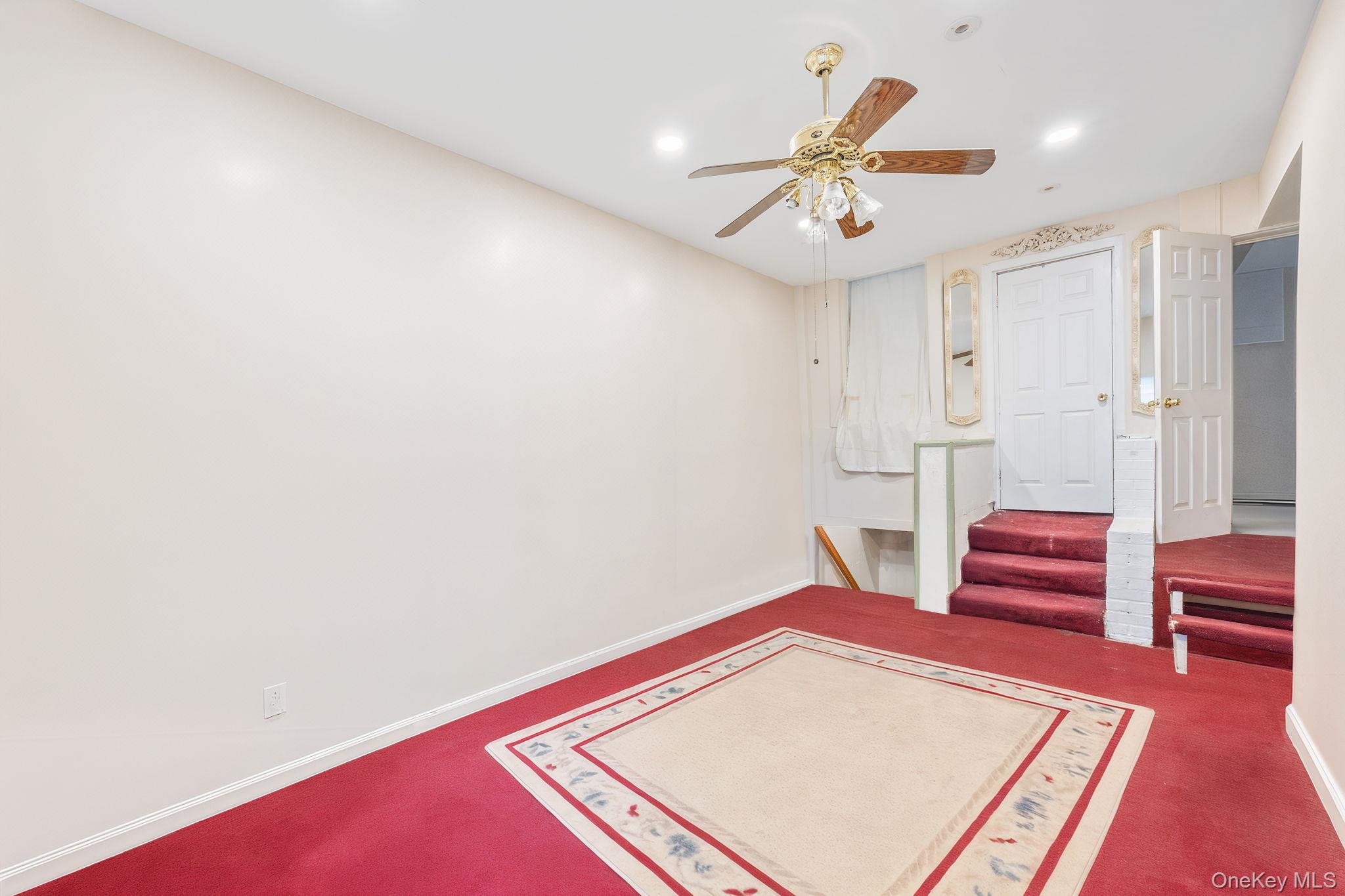 #6 photo, 21 Thames Street, ブルックリン区 Brooklyn , NY 11206