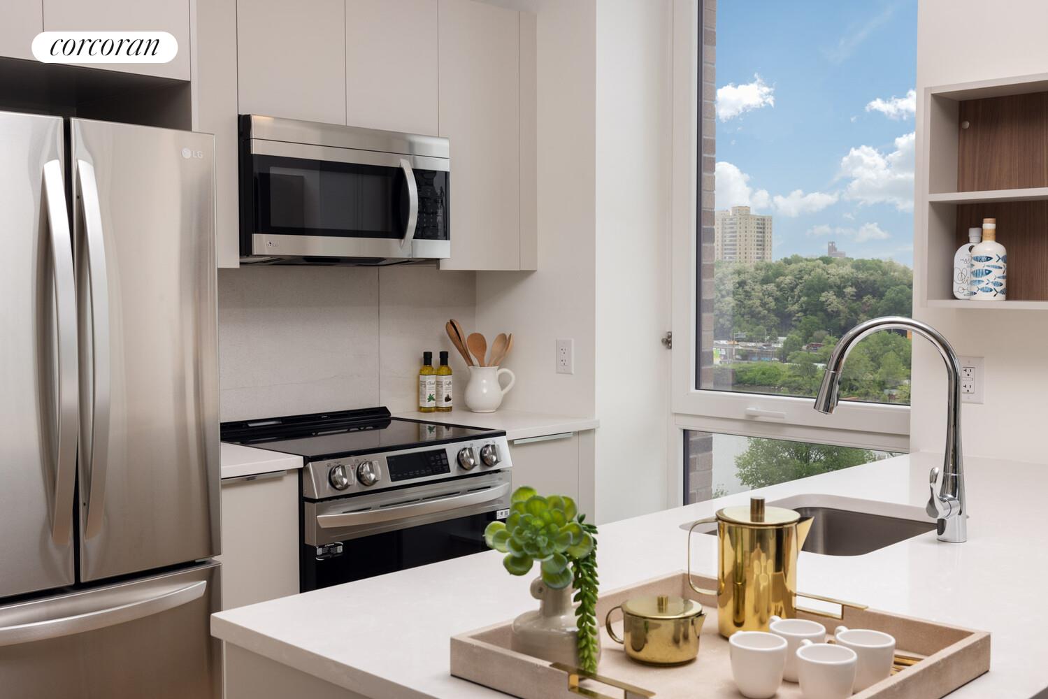 #7 photo, New York City, マンハッタン Inwood , NY 10034