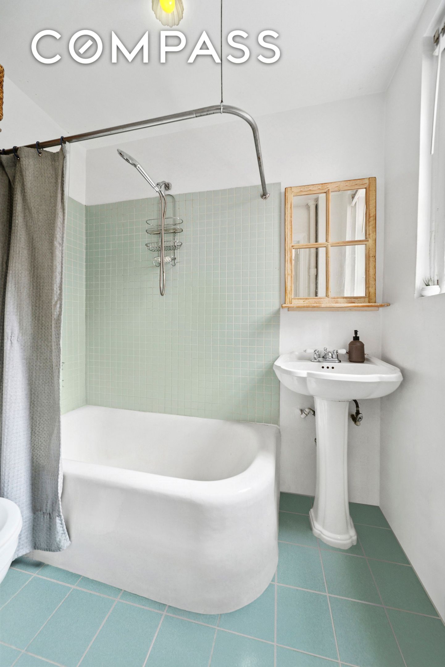 #5 photo, New York City, Sutton Place , NY 10022