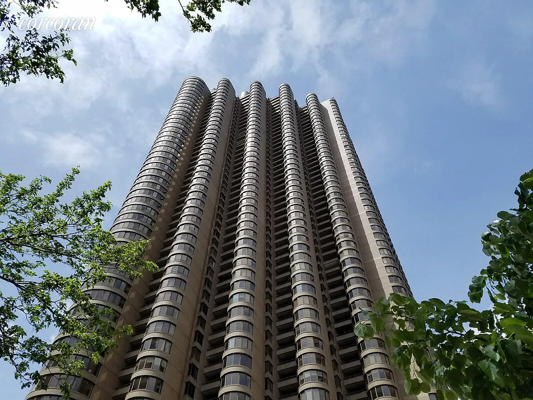 #20 photo, New York City, Murray Hill , NY 10016