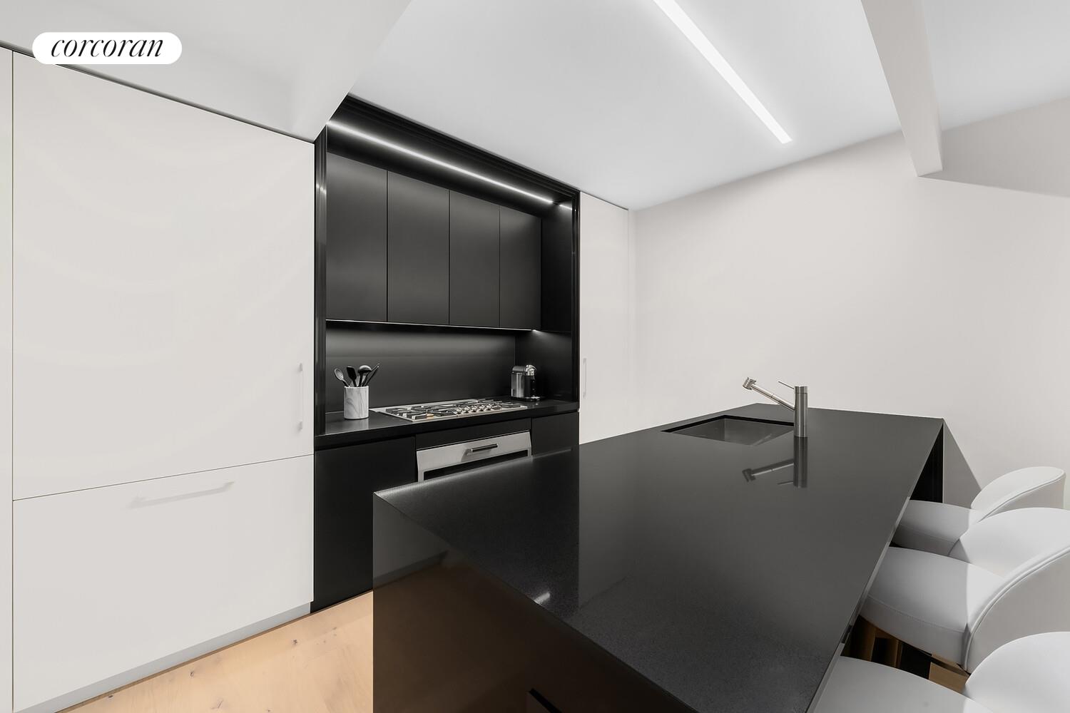 #4 photo, 121 E 22ND Street, Gramercy Park , NY 10010