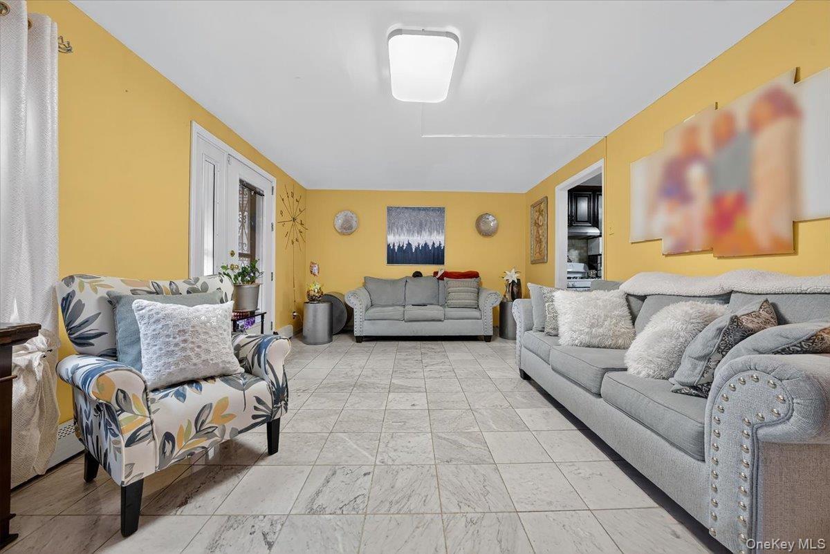 #5 photo, 917 Fox Street, ブロンクス区 Bronx , NY 10459