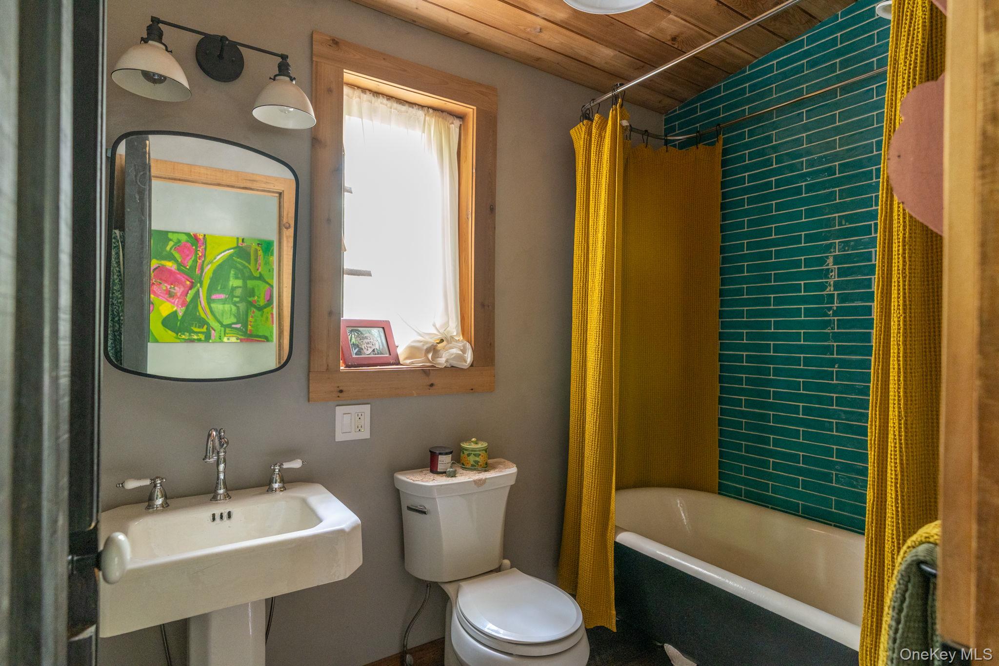 #17 photo, 36 Cross Patch Road, Willow , NY 12495