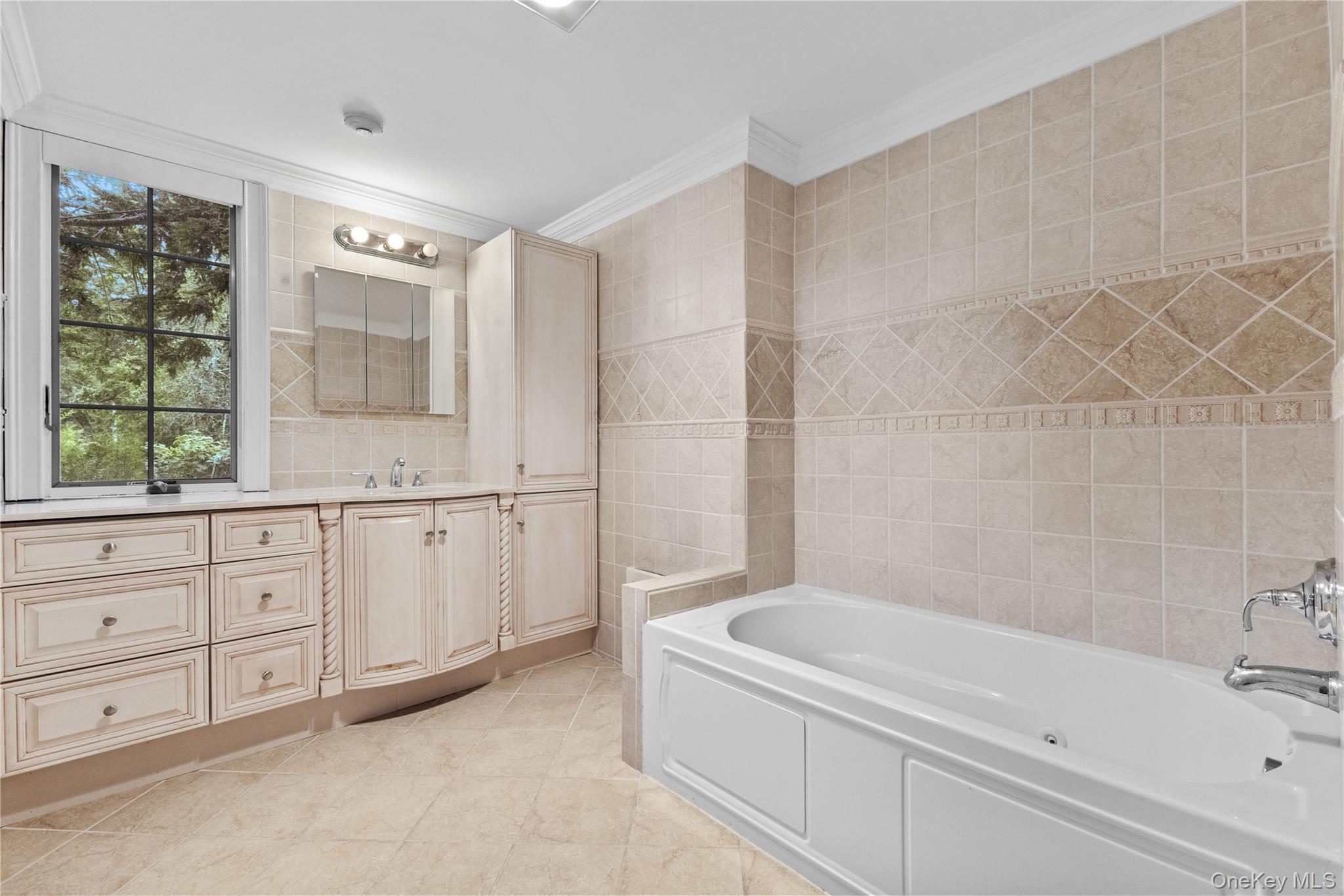 #13 photo, 898 Gipsy Trail Road, Carmel , NY 10512