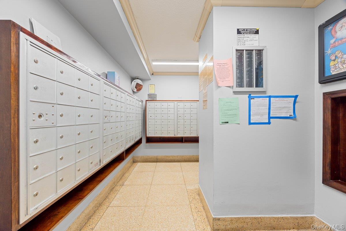 #20 photo, 1966 Newbold Avenue, Bronx , NY 10472