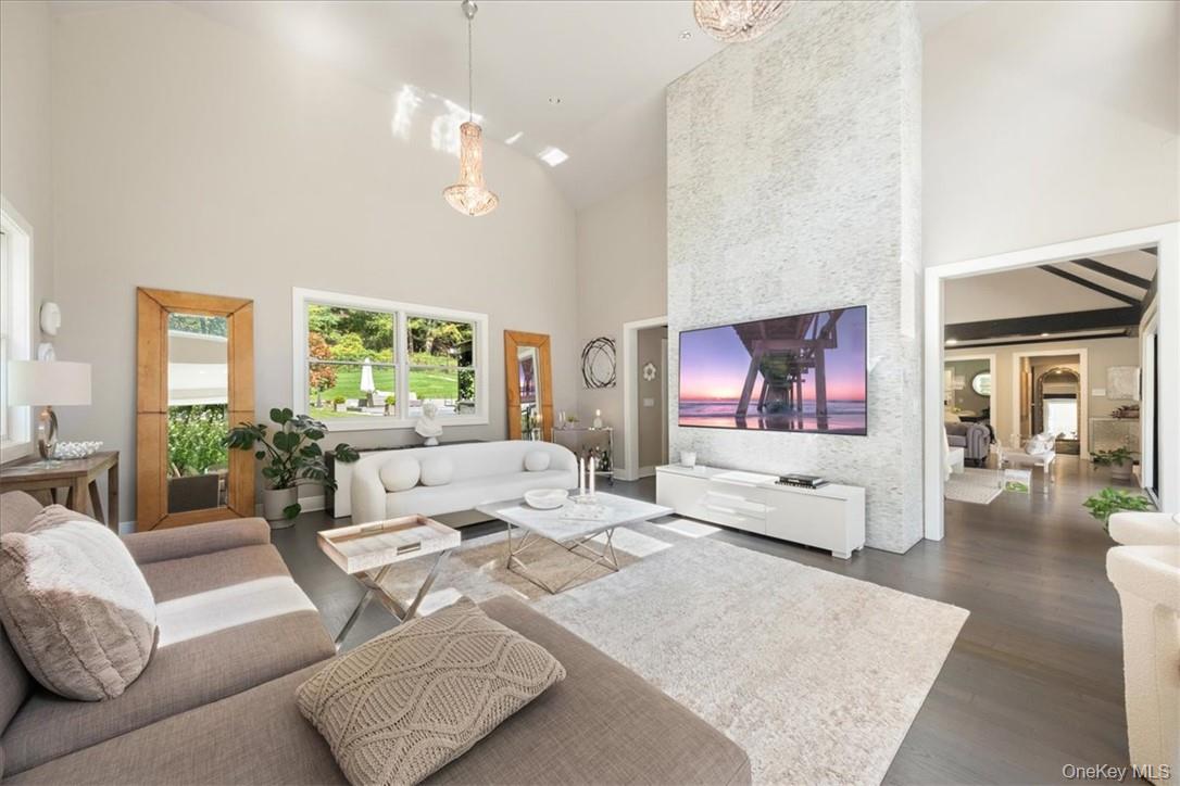 #11 photo, 1570 Journeys End Road, Croton-on-Hudson , NY 10520