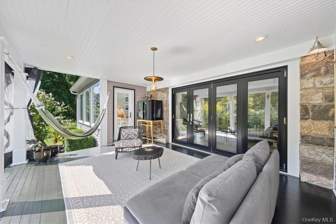 #5 photo, 1570 Journeys End Road, Croton-on-Hudson , NY 10520