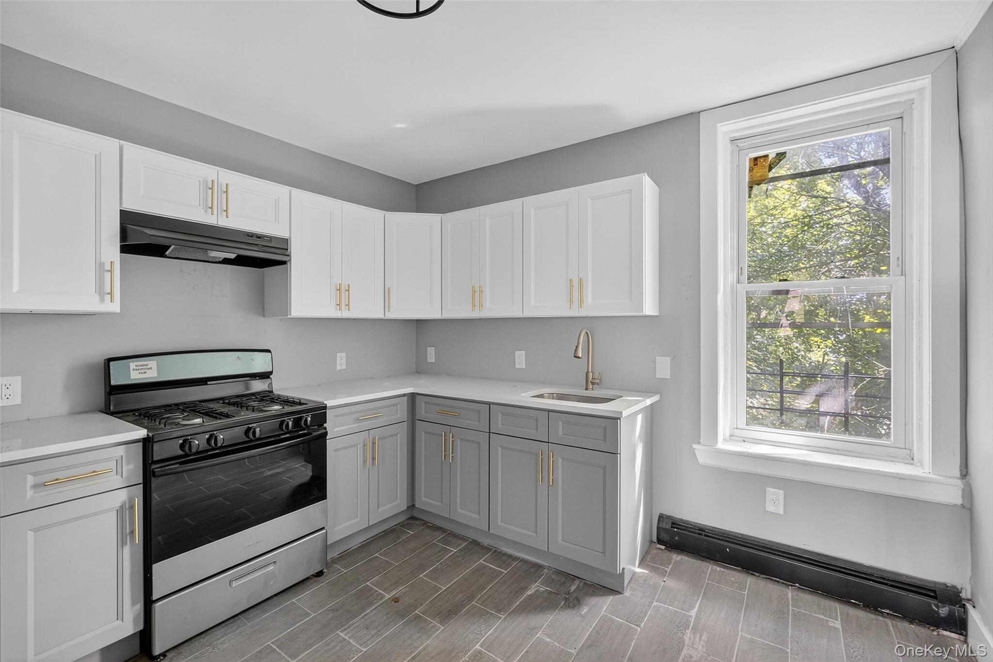 #2 photo, 12 Liberty Street, Newburgh , NY 12550