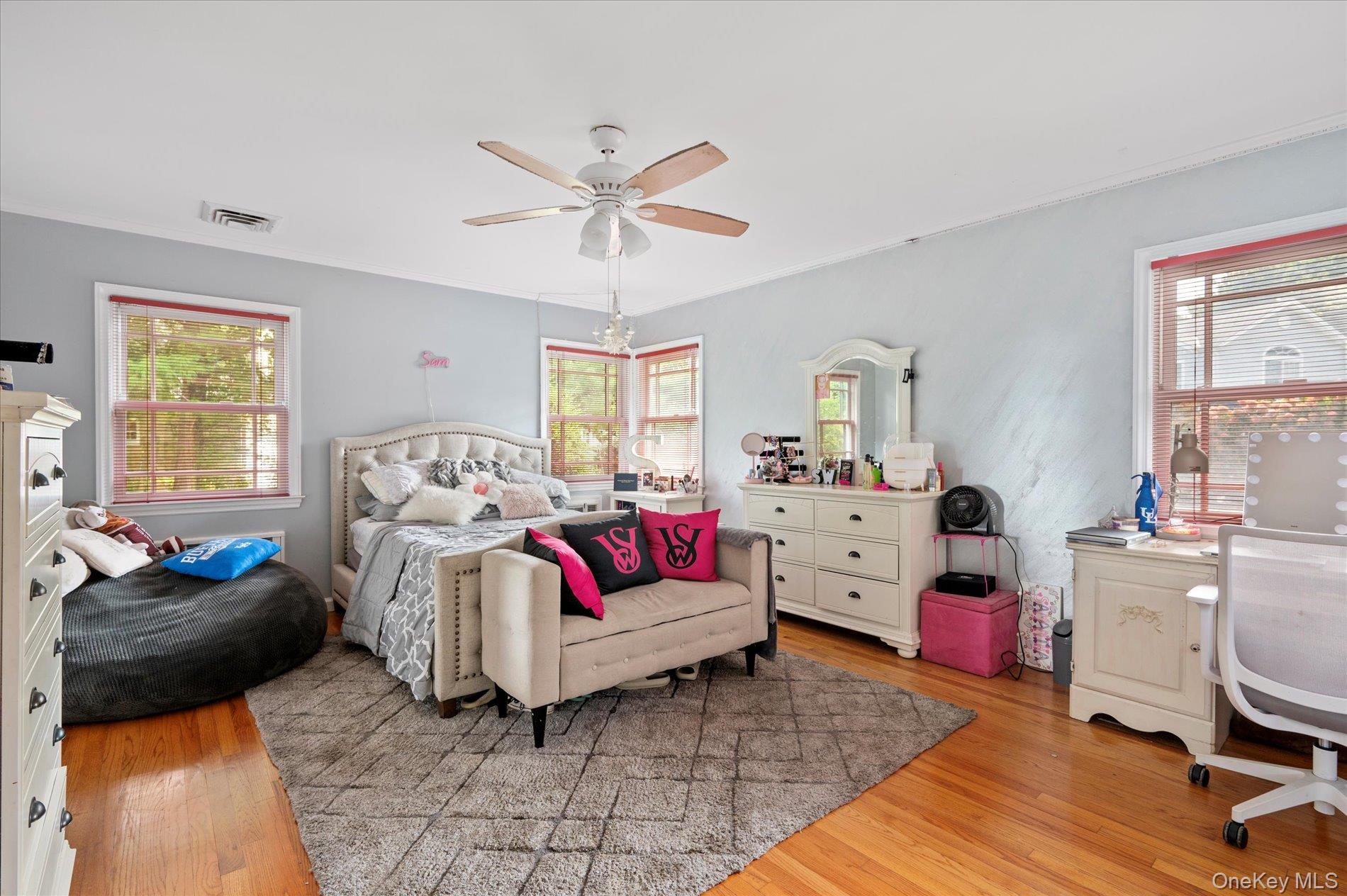 #17 photo, 1361 Boxwood Drive, ナッソー郡 Hewlett Harbor , NY 11557