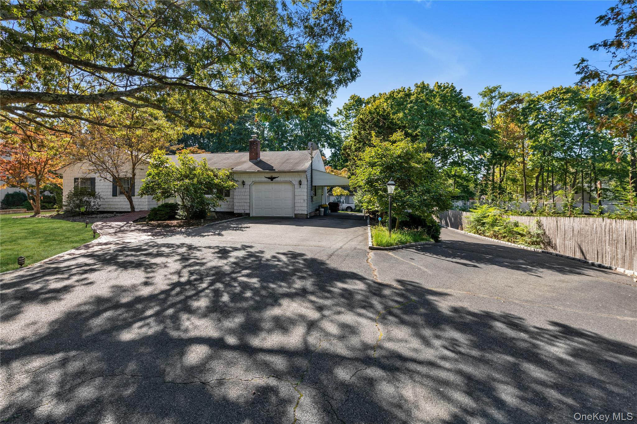 #2 photo, 1462 Motor Parkway, Islandia , NY 11749