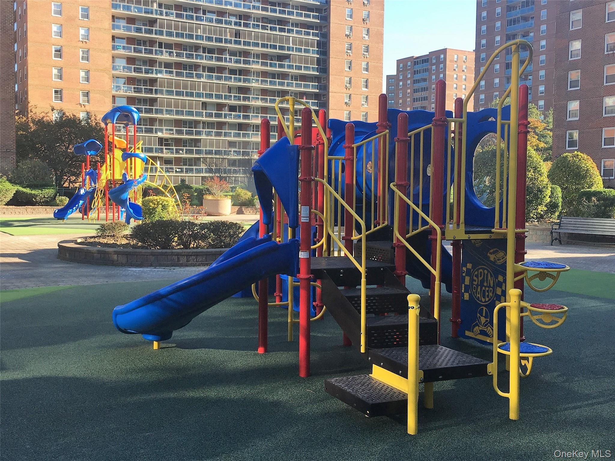 #7 photo, 97-37 63rd Road, Rego Park , NY 11374