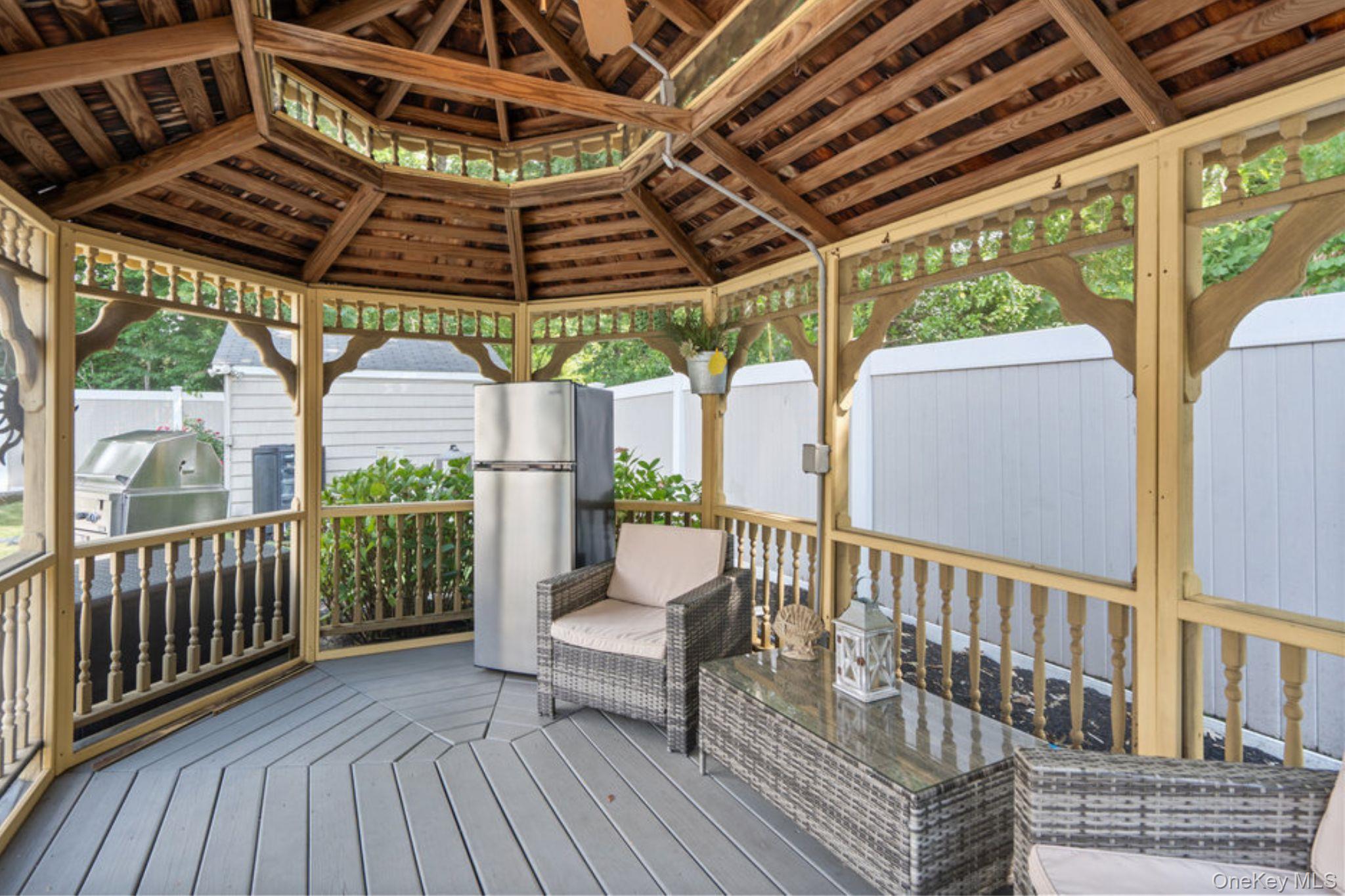 #5 photo, 939 Manor Lane, Bay Shore , NY 11706