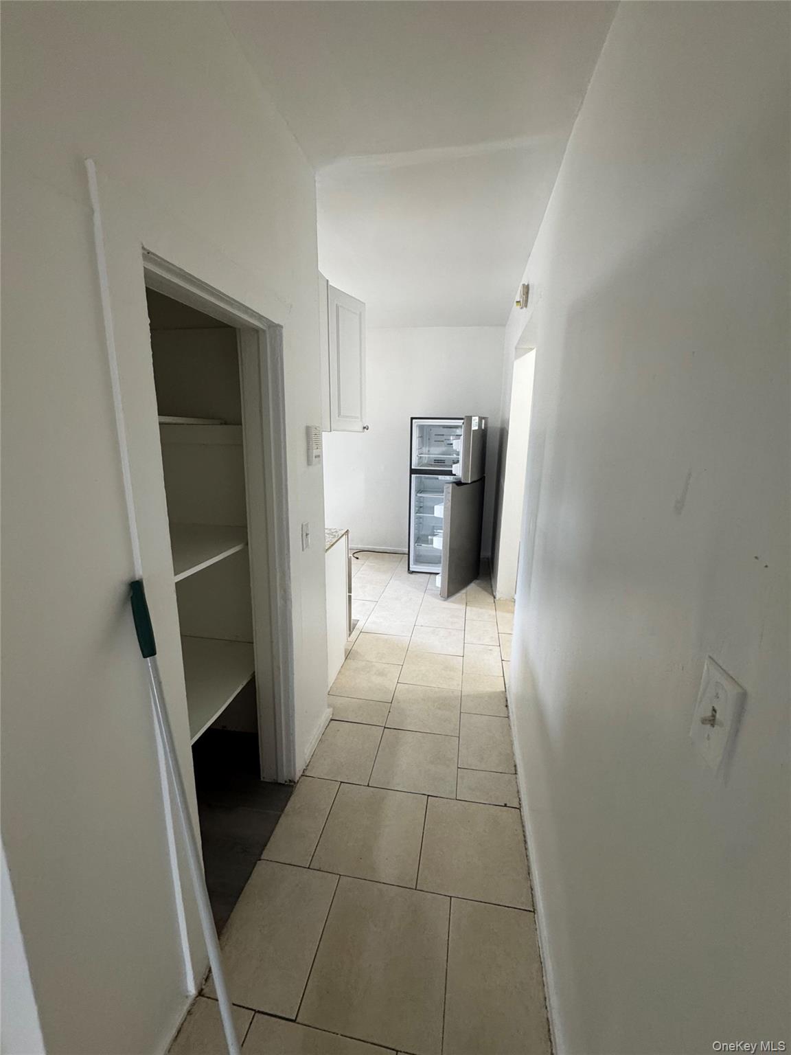 #7 photo, 238 S 3rd Avenue, Mount Vernon , NY 10550