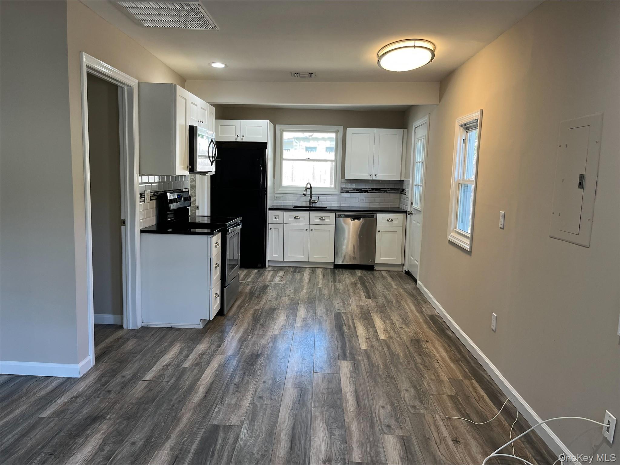 #3 photo, 15 Lulu Drive, Lake Grove , NY 11755