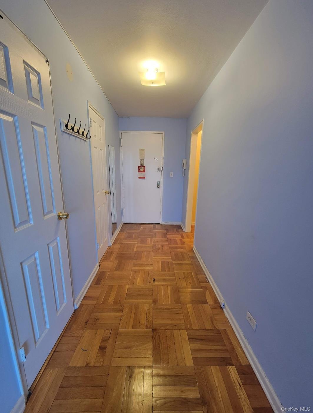 #12 photo, 89-00 170 Street, クイーンズ区 Jamaica , NY 11432