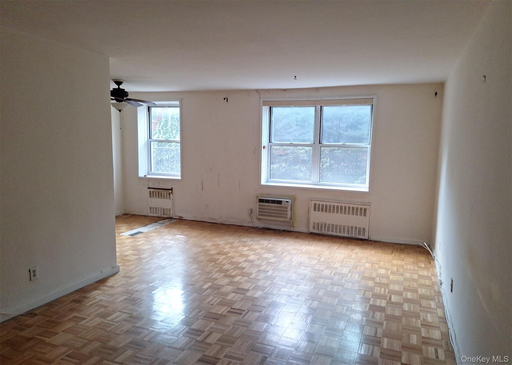 #4 photo, 636 N Terrace Avenue, Mount Vernon , NY 10552