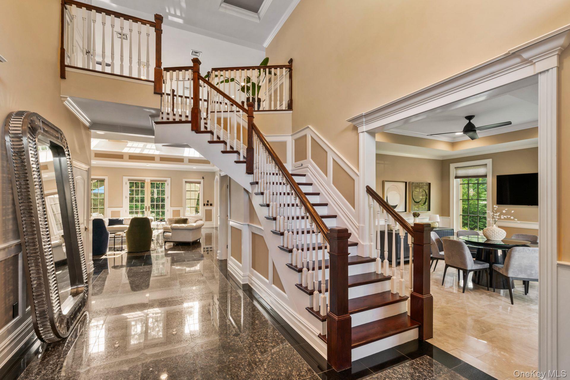 #4 photo, 11 Buckingham Court, Muttontown , NY 11791