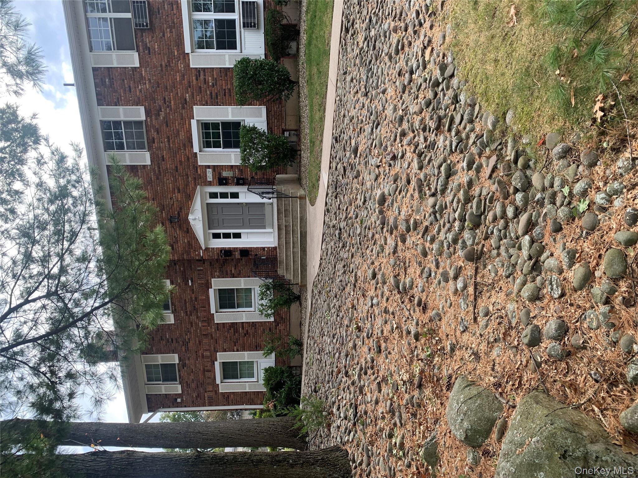 #1 photo, 23 DOXBURY LANE, Suffern , NY 10901