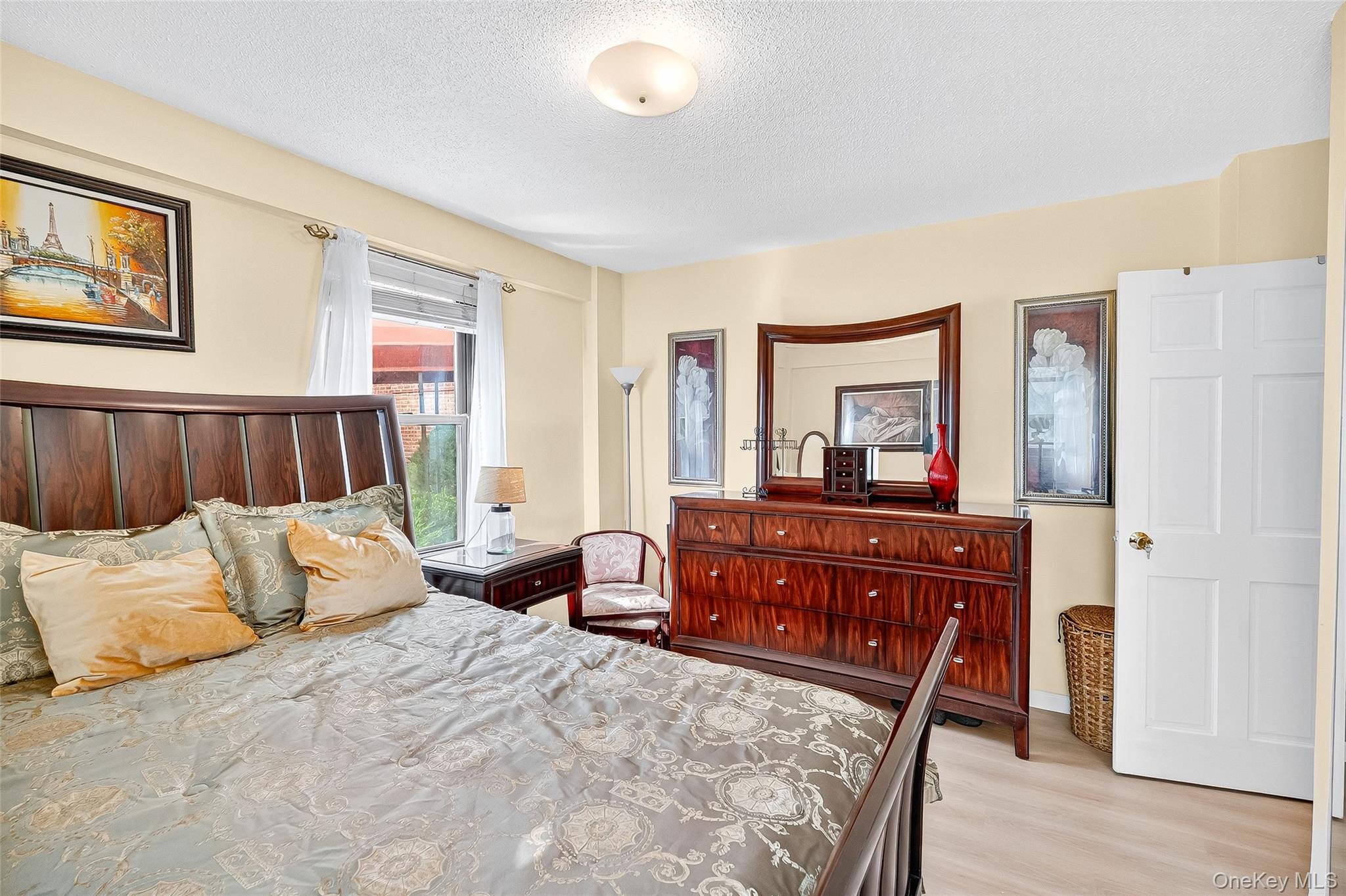 #11 photo, 180 Pearsall Drive, 纽约州 Mount Vernon , NY 10552