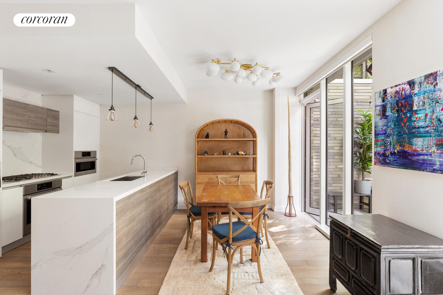 #3 photo, 505 W 43RD Street, マンハッタン Hells Kitchen , NY 10036