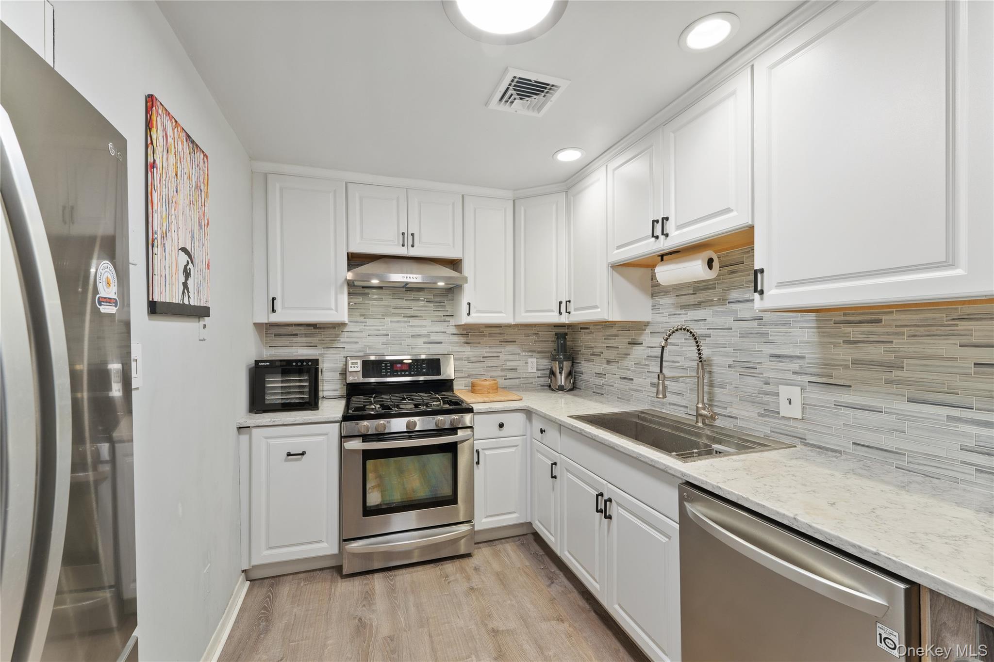 #8 photo, 147 I U Willets Road, ナッソー郡 Albertson , NY 11507