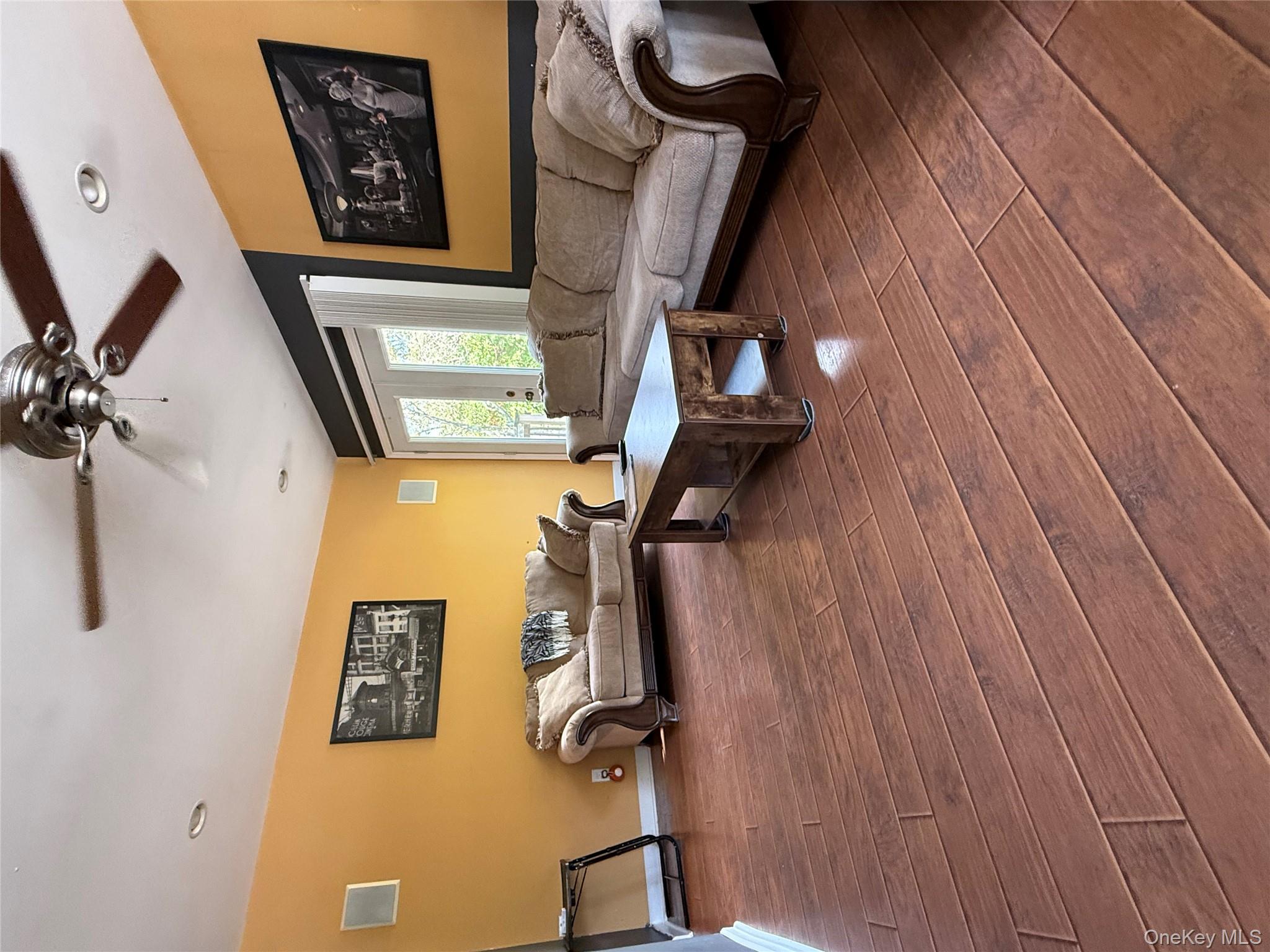 #10 photo, 135 Forrest Avenue, Shirley , NY 11967