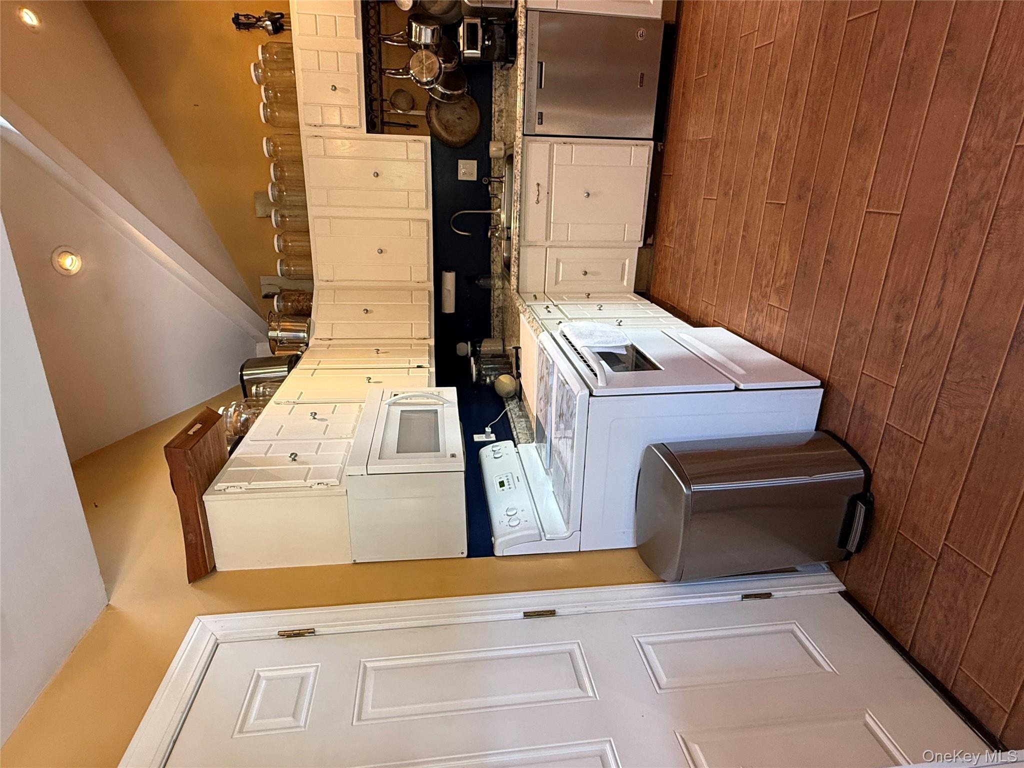 #8 photo, 135 Forrest Avenue, Shirley , NY 11967