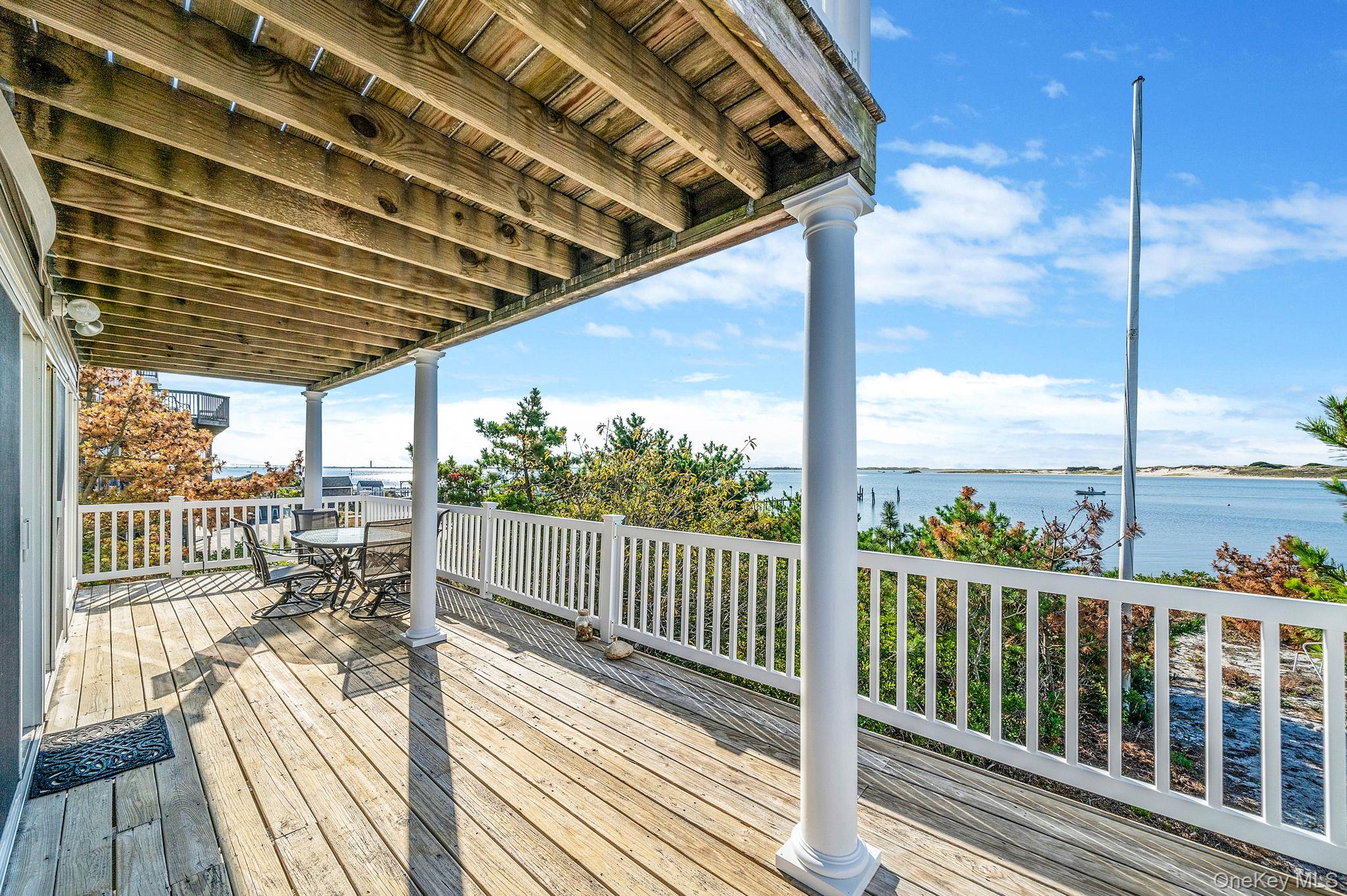 #11 photo, 240A Oak Beach Road, サフォーク郡 Babylon , NY 11702