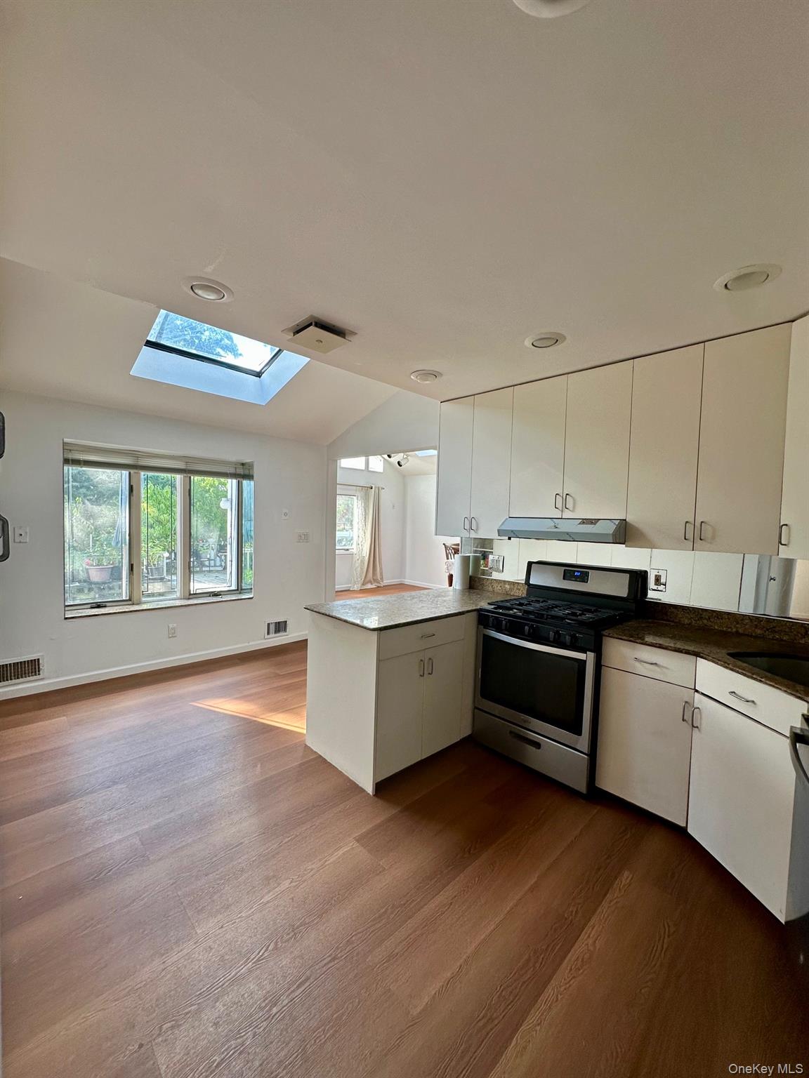 #5 photo, 23 CLINTON Lane, ナッソー郡 Jericho , NY 11753