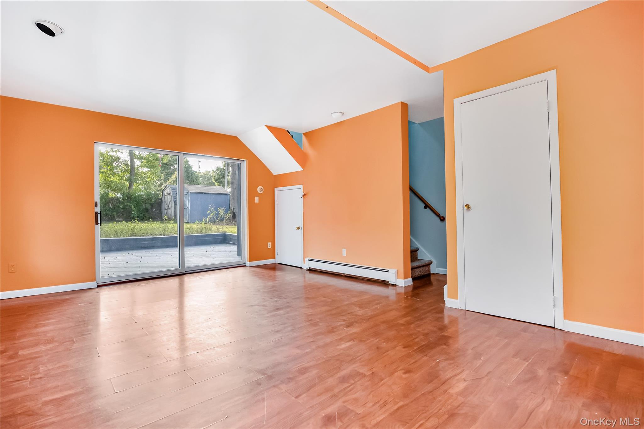 #10 photo, 38 Woodmont Place, Farmingville , NY 11738