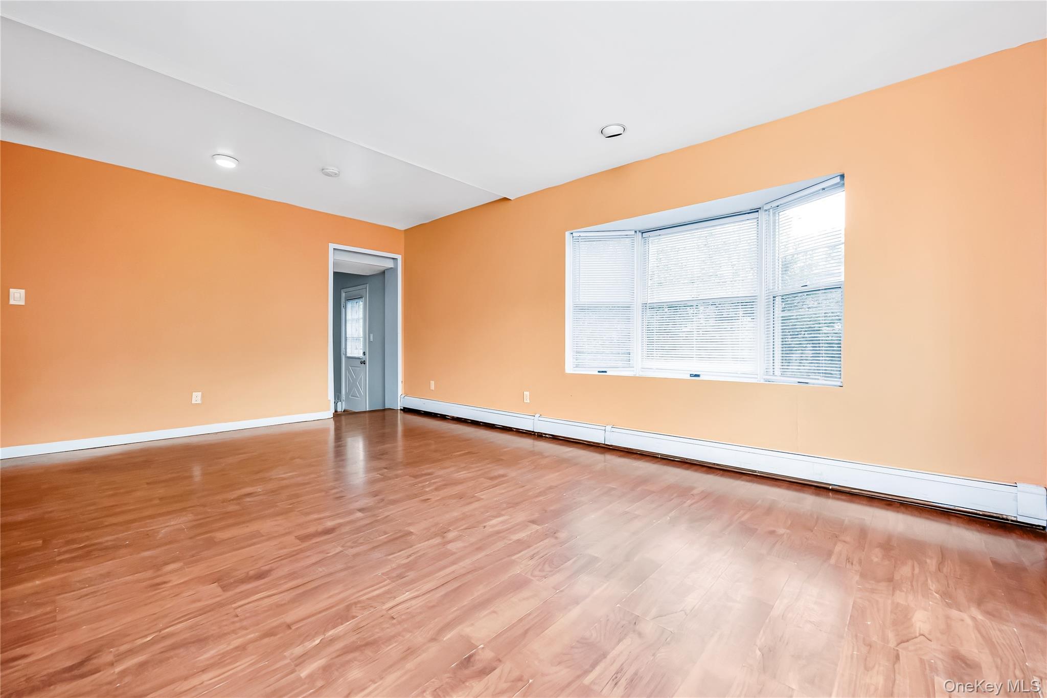 #11 photo, 38 Woodmont Place, Farmingville , NY 11738