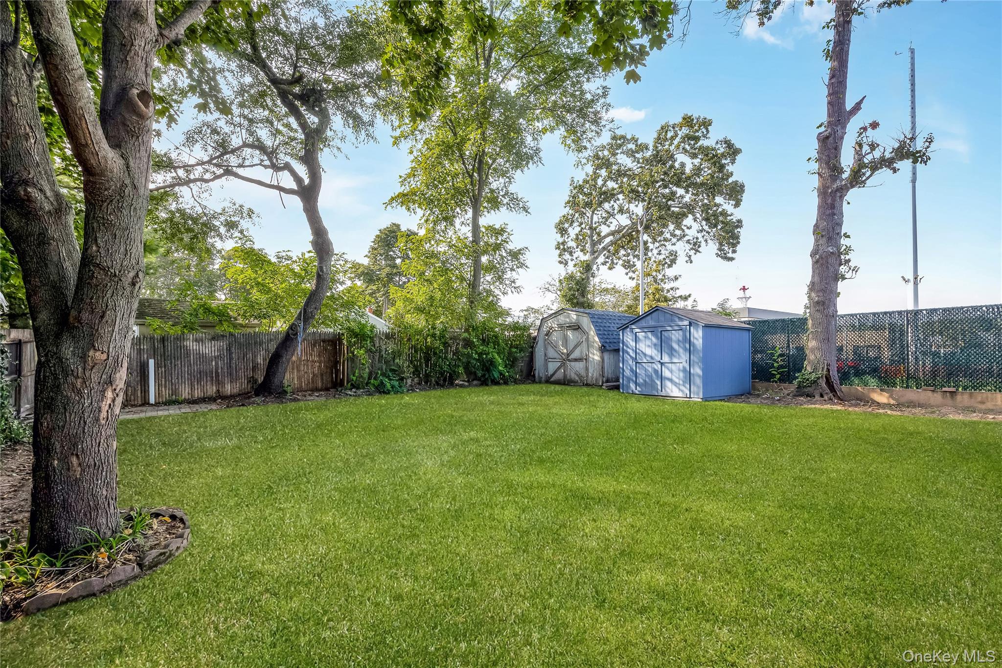 #17 photo, 38 Woodmont Place, Farmingville , NY 11738