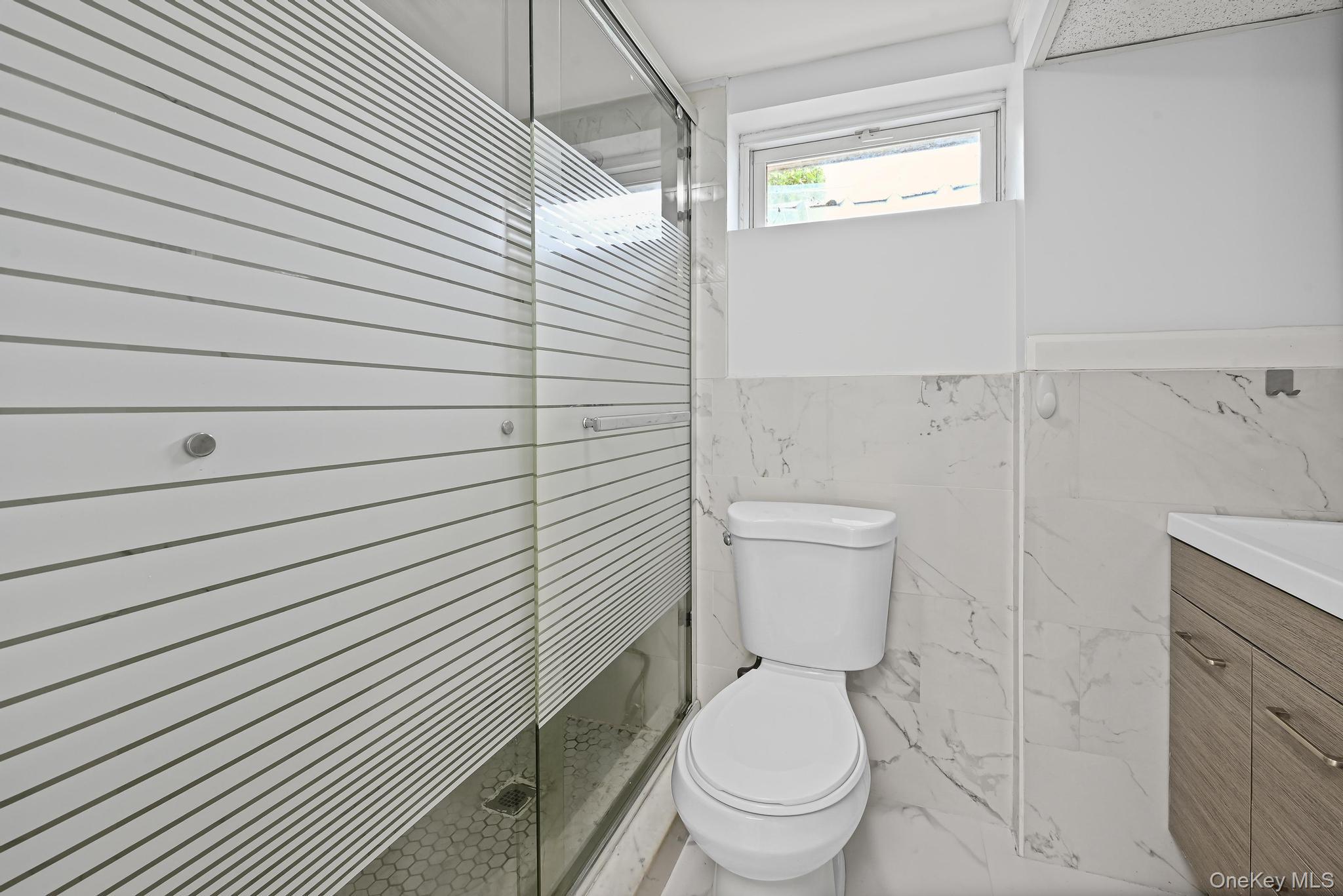 #9 photo, 96 S Windhorst Avenue, Bethpage , NY 11714