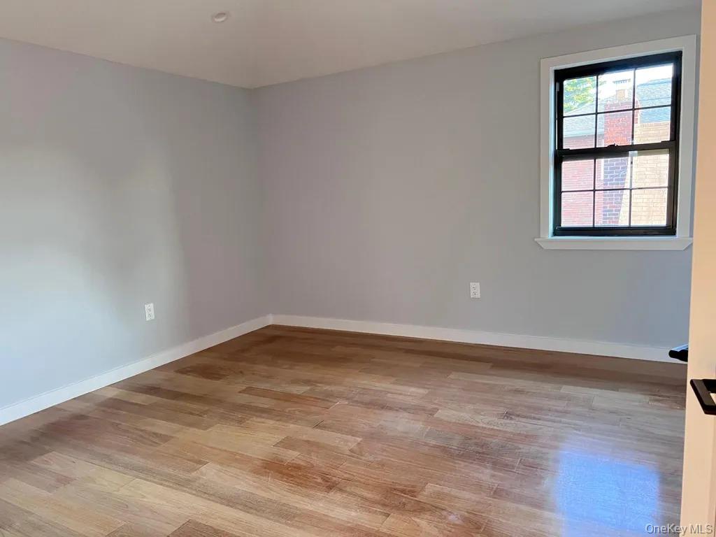 #2 photo, 6907 229th Street, Oakland Gardens , NY 11364