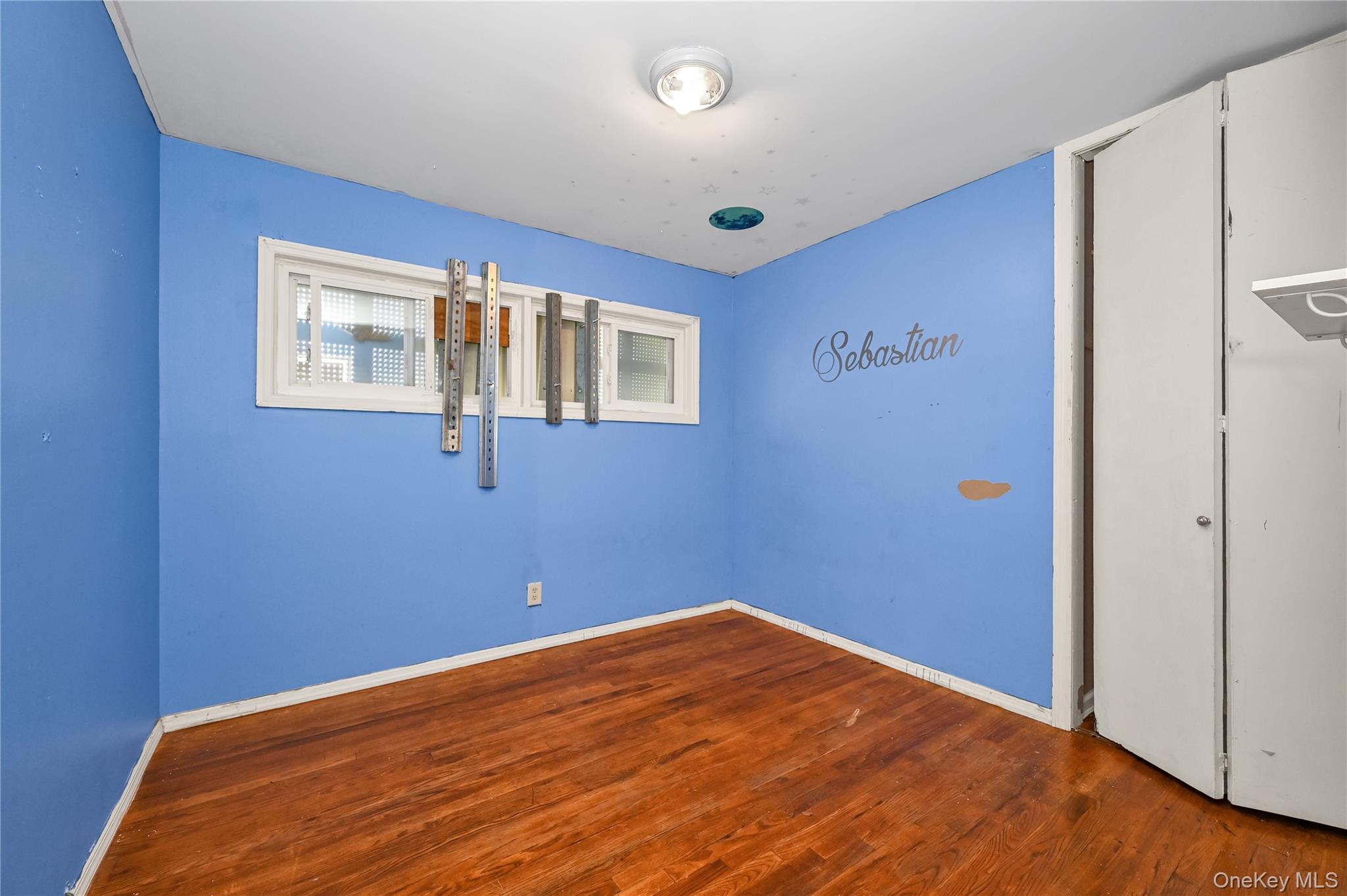 #11 photo, 58 Amherst Lane, Hicksville , NY 11801