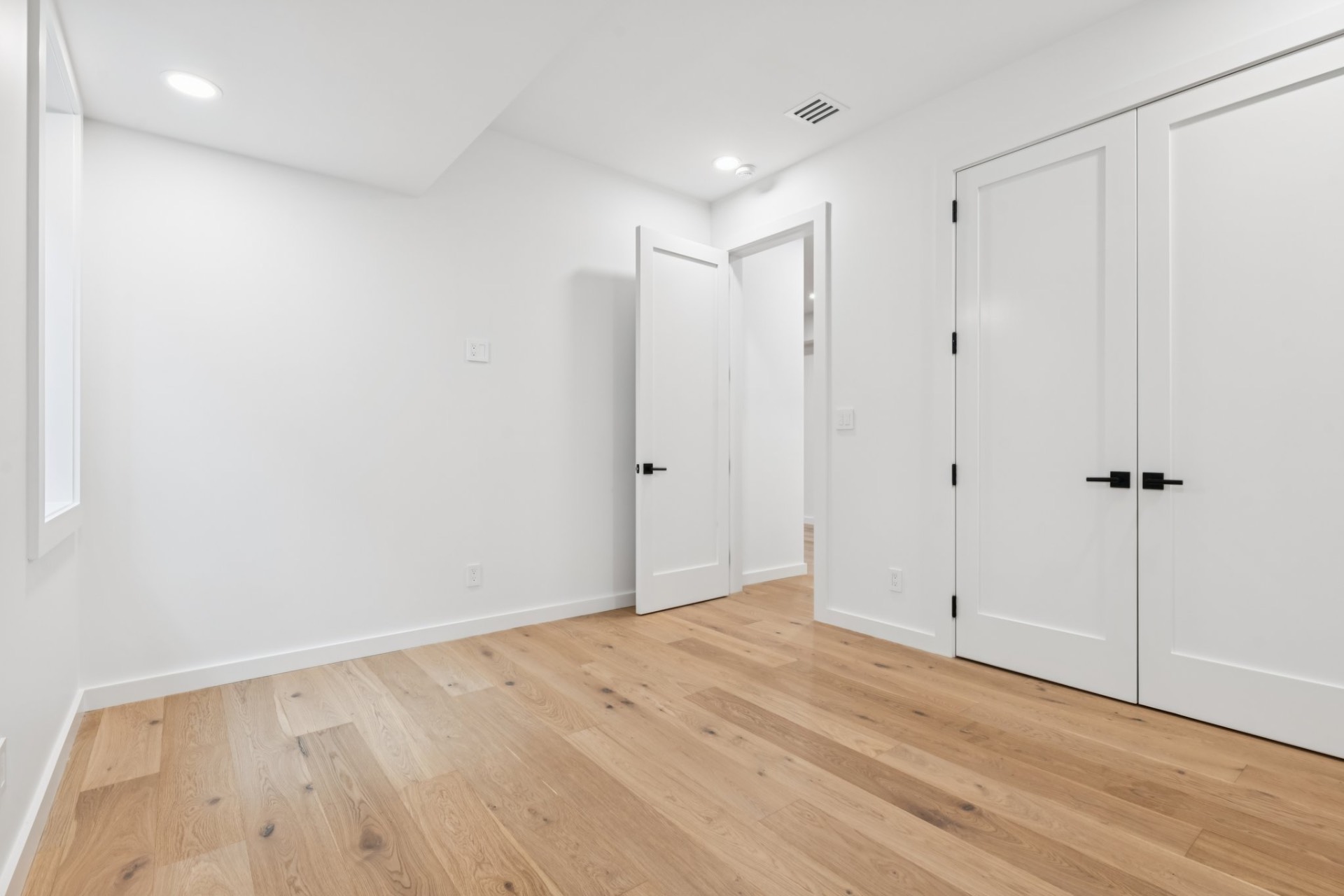 #21 photo, 78 WALKER AVE, Sag Harbor , NY 11963