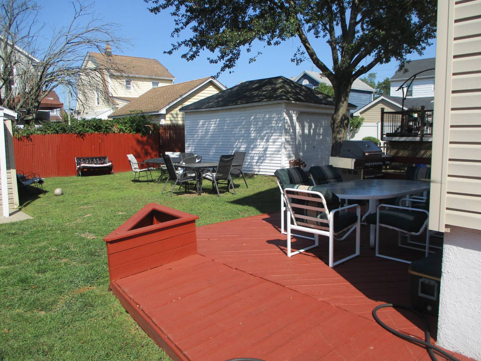 #12 photo, 6 Birch Way, Valley Stream , NY 11581