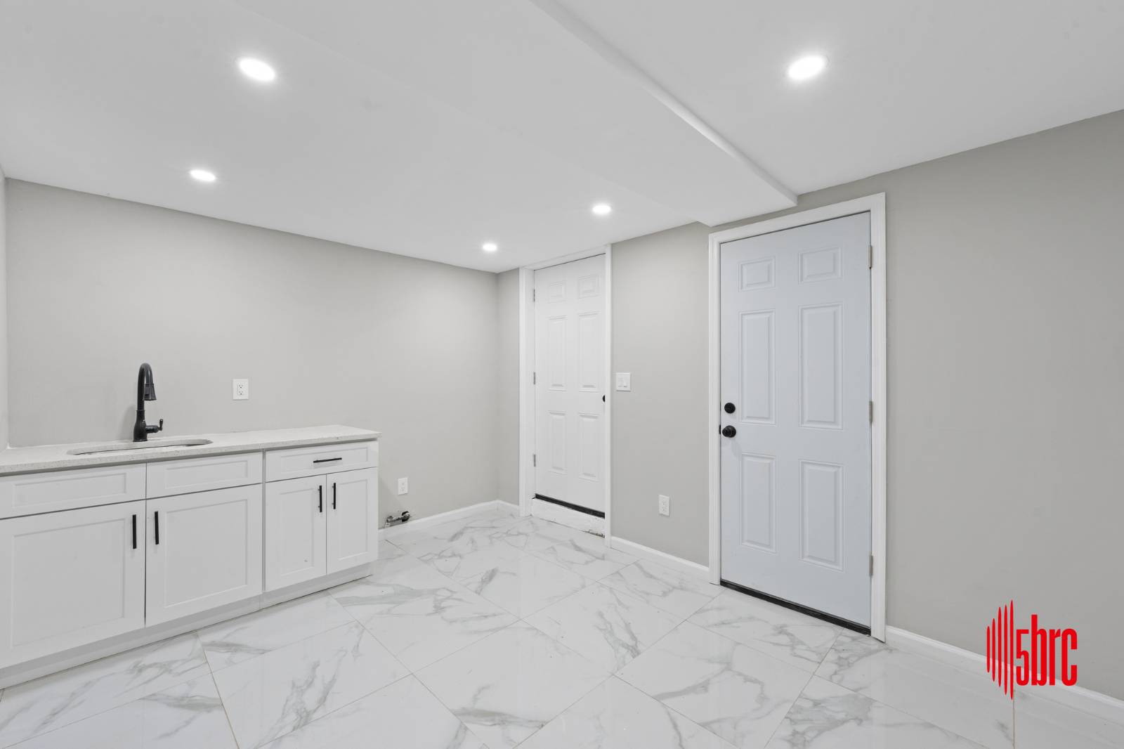 #24 photo, 128-05 116th ave, South Ozone Park , NY 11420