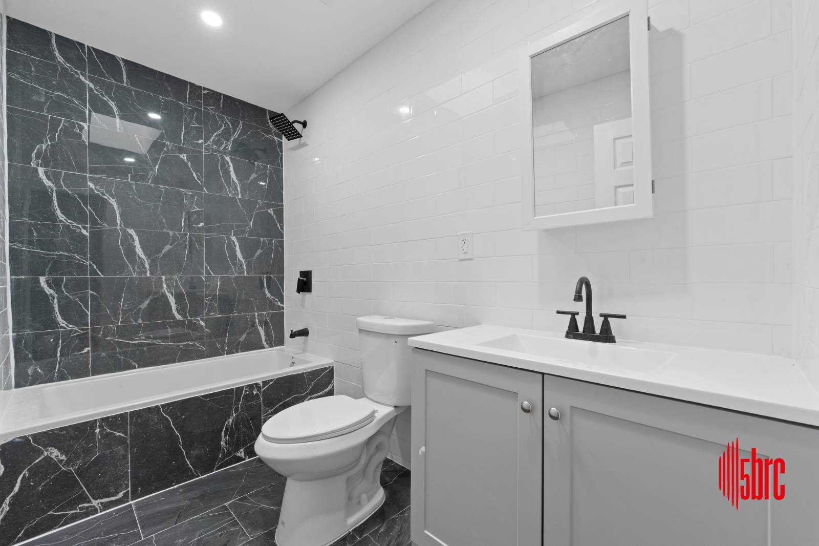 #29 photo, 128-05 116th ave, South Ozone Park , NY 11420