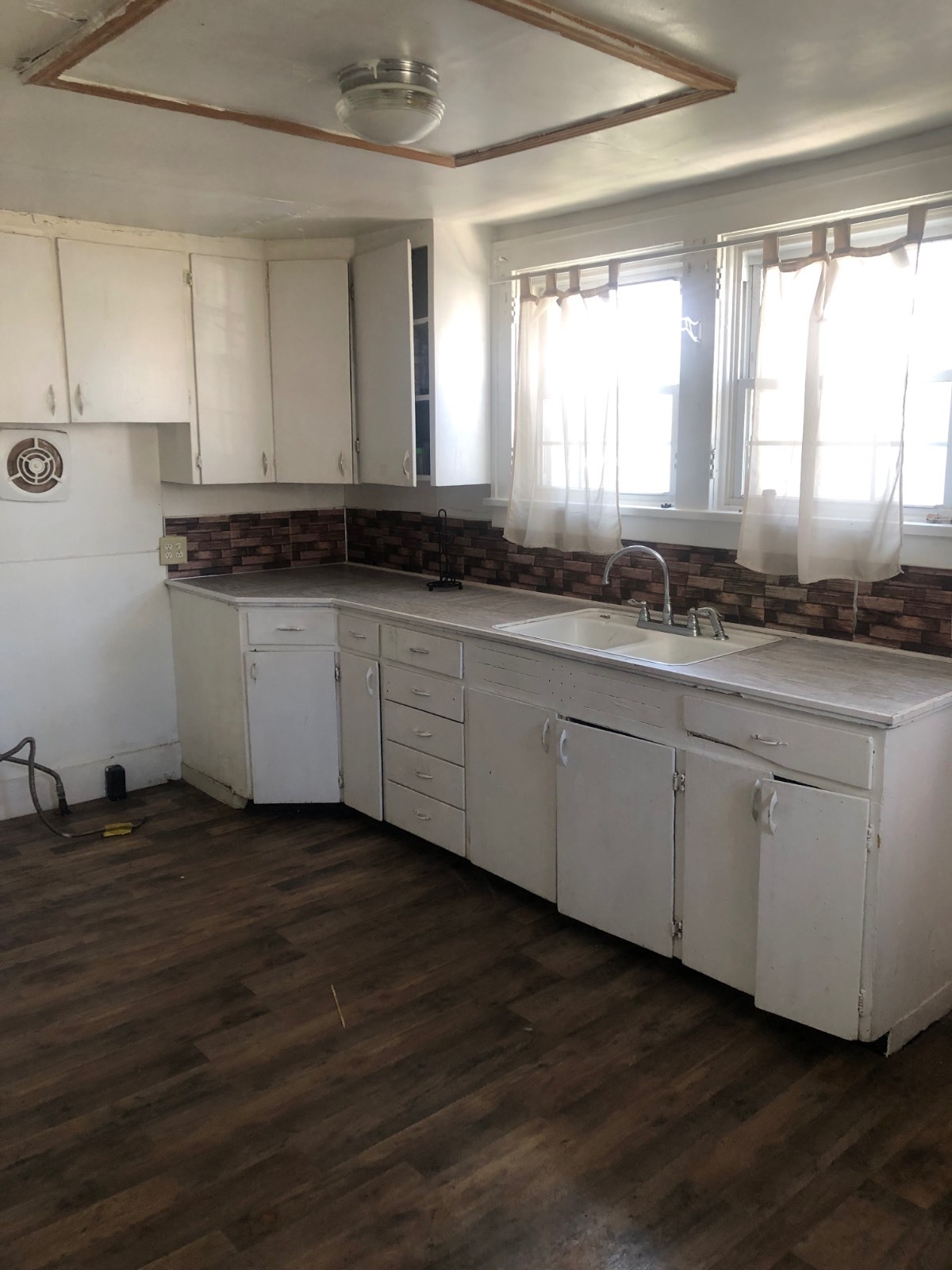 #14 photo, 140  Genesee St, Geneva , NY 14456