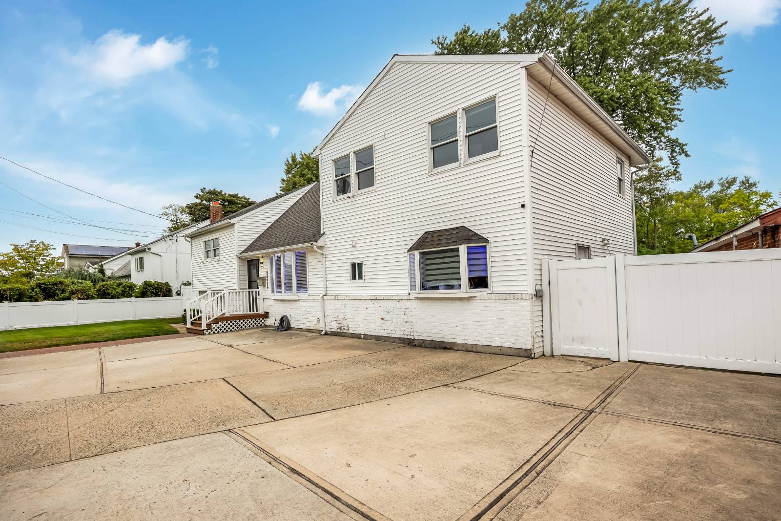 #2 photo, 204 Bayside Ave. Oceanside, NY, Oceanside , NY 11572