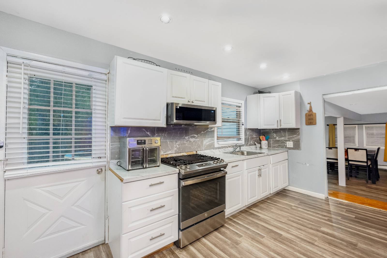 #4 photo, 204 Bayside Ave. Oceanside, NY, Oceanside , NY 11572