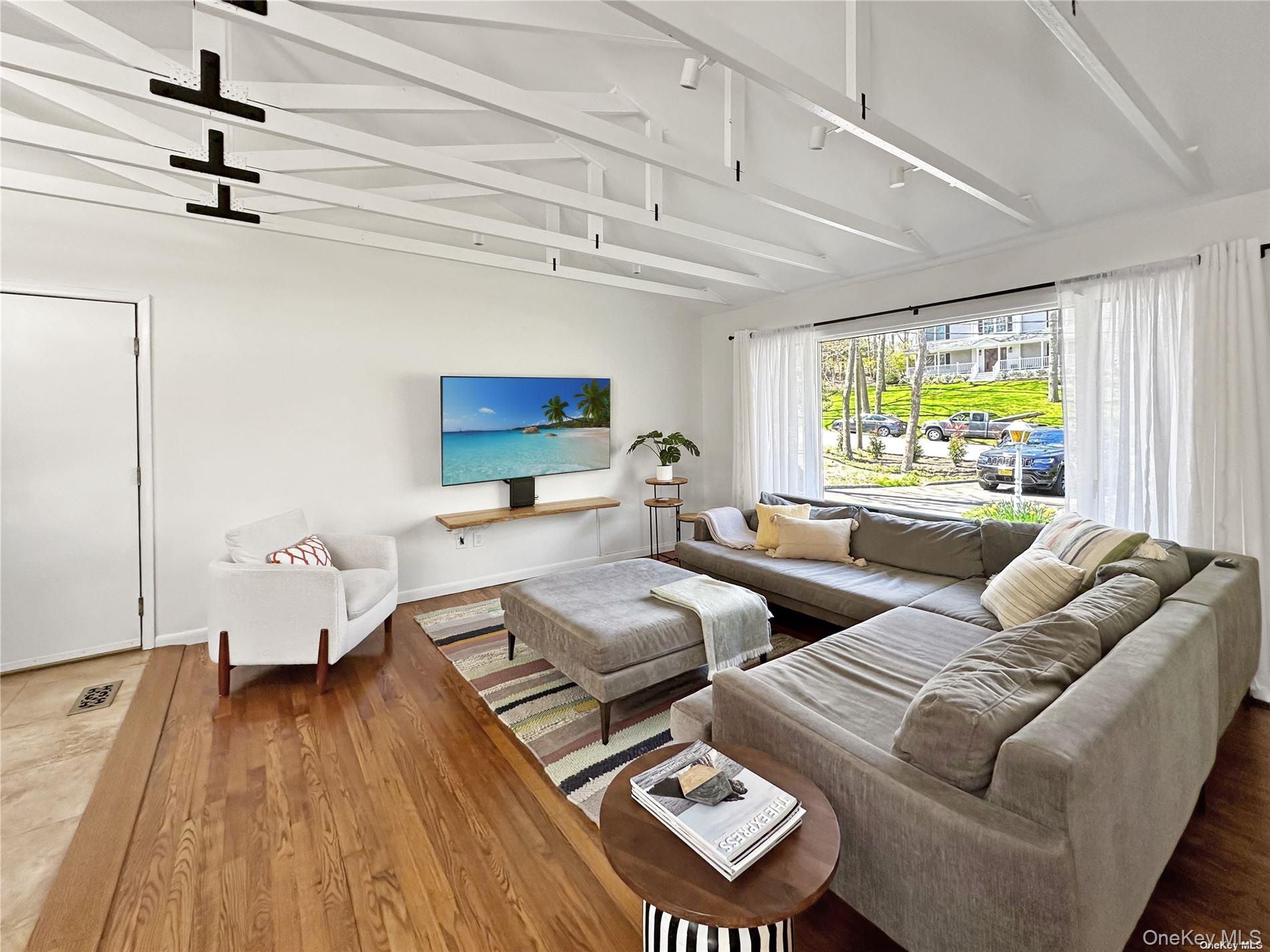 #3 photo, 126 Overhill Road, サフォーク郡 Wading River , NY 11792