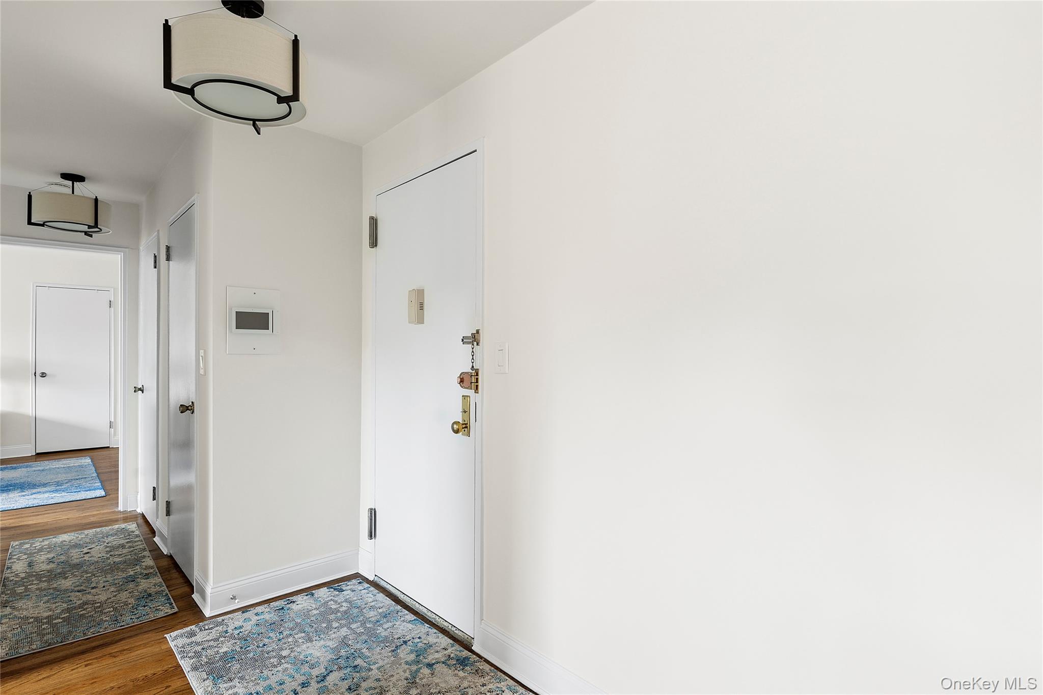 #11 photo, 21 Chapel Place, 长岛 大颈 Great Neck , NY 11021