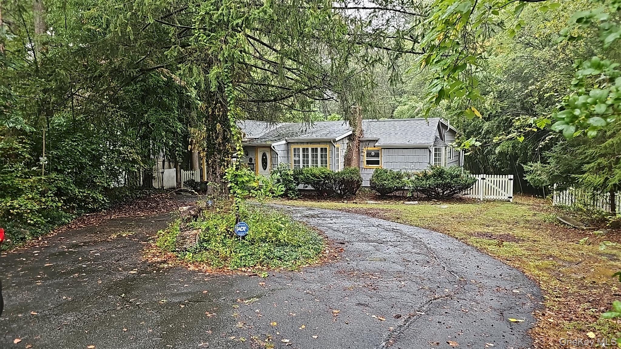 #1 photo, 76 New Valley Road, New City , NY 10956